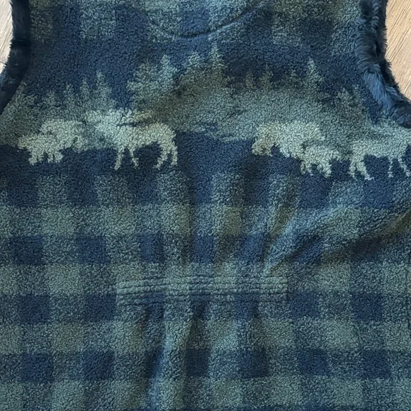 Woolrich Forest Plaid Fleece Vest - Picture 9 of 11
